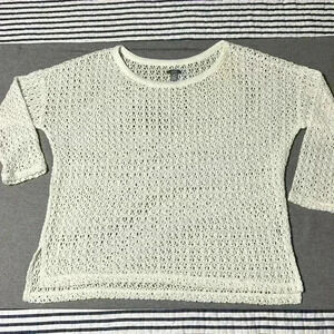 Aerie White Crochet Knit 3/4 sleeve  Pullover Sweater Top Womens size Small